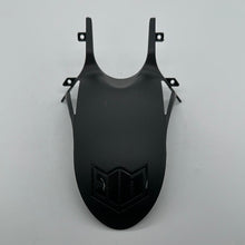 Load image into Gallery viewer, Mantis King GT front fender
