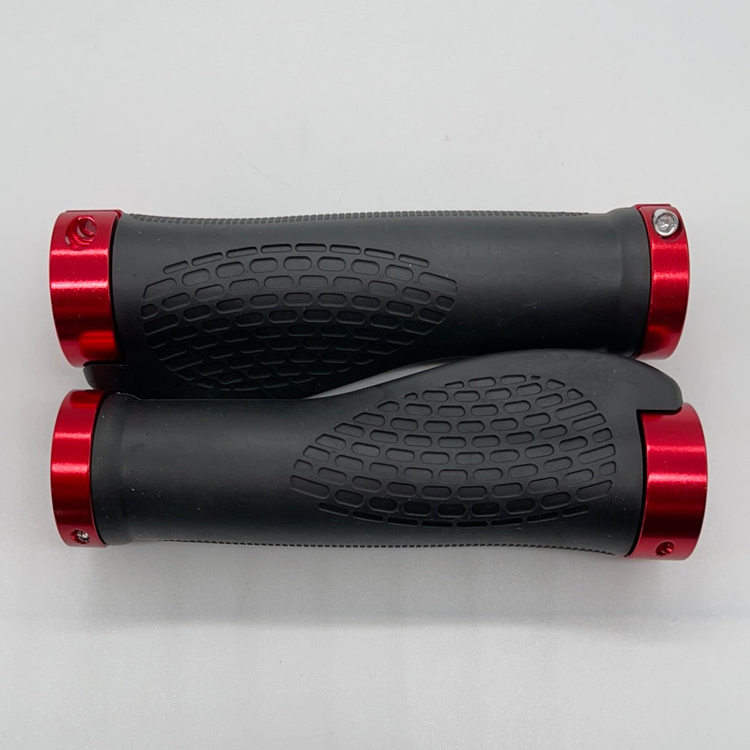 Wolf handlebar Grip (pair)