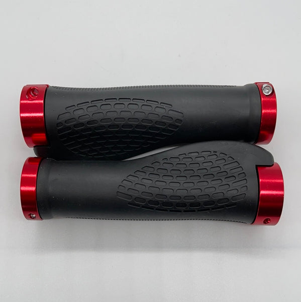 Wolf handlebar Grip (pair) - fluidfreeride.com