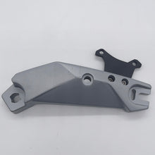 Load image into Gallery viewer, Phantom Front Rocker Arm (R) - fluidfreeride.com
