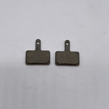 Load image into Gallery viewer, Burn-E B28 Logan 2 piston Brake pads
