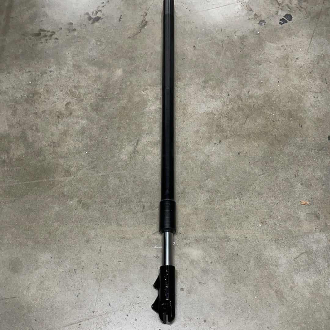 Wolf Front suspension hydraulic tube (left)