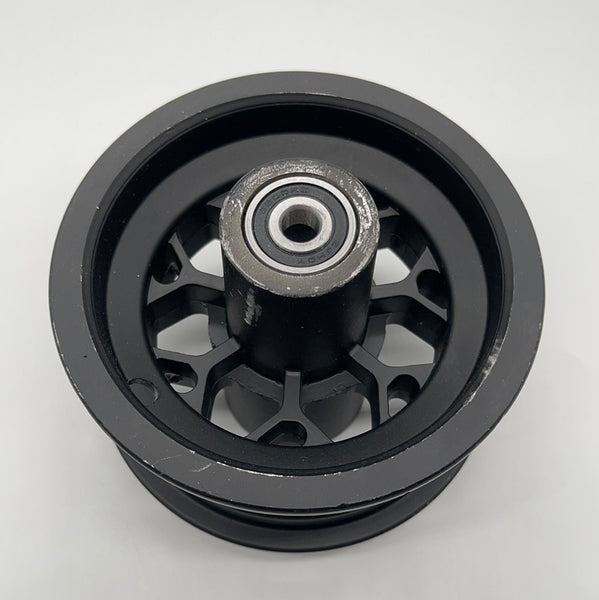 Mantis 8 front wheel hub - fluidfreeride.com